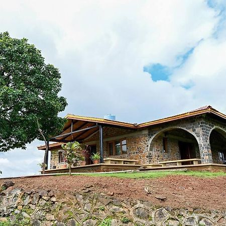 Eze Nof - A Hilltop Villa With 360º Water View Nashik Ngoại thất bức ảnh