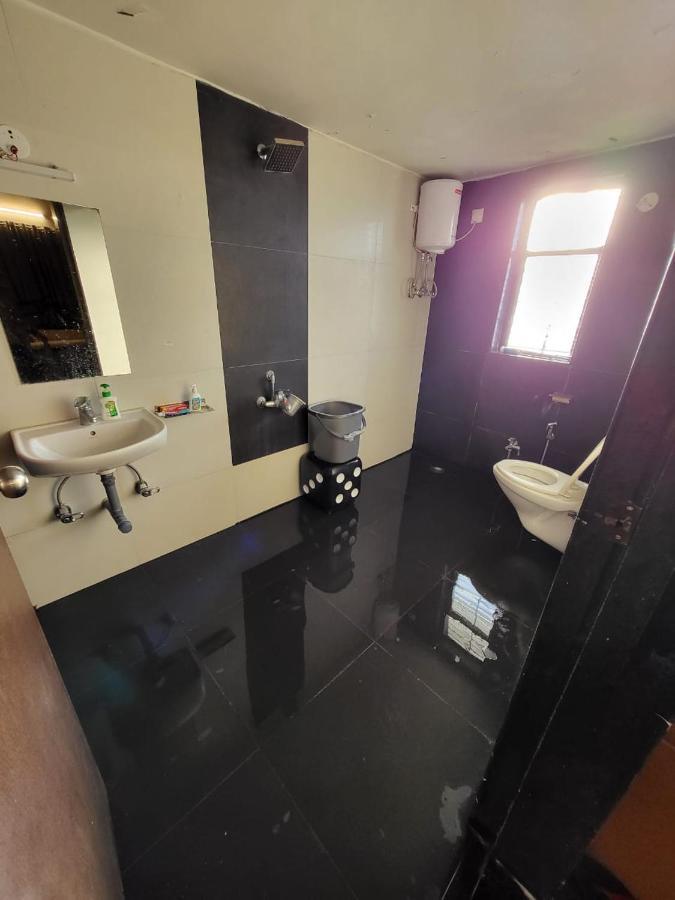 Eze Nof - A Hilltop Villa With 360º Water View Nashik Ngoại thất bức ảnh