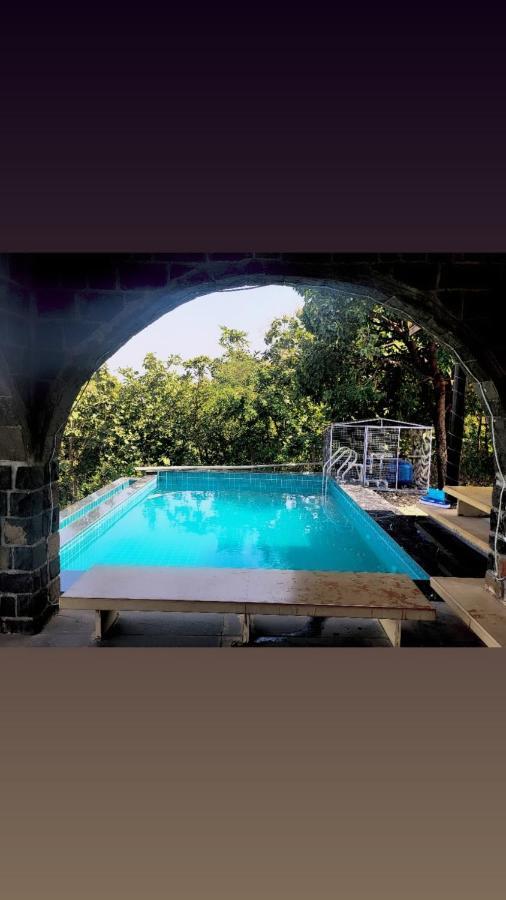Eze Nof - A Hilltop Villa With 360º Water View Nashik Ngoại thất bức ảnh